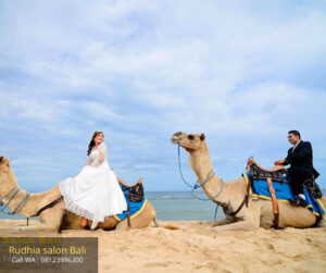 jasa foto prewedding Bali latar alam